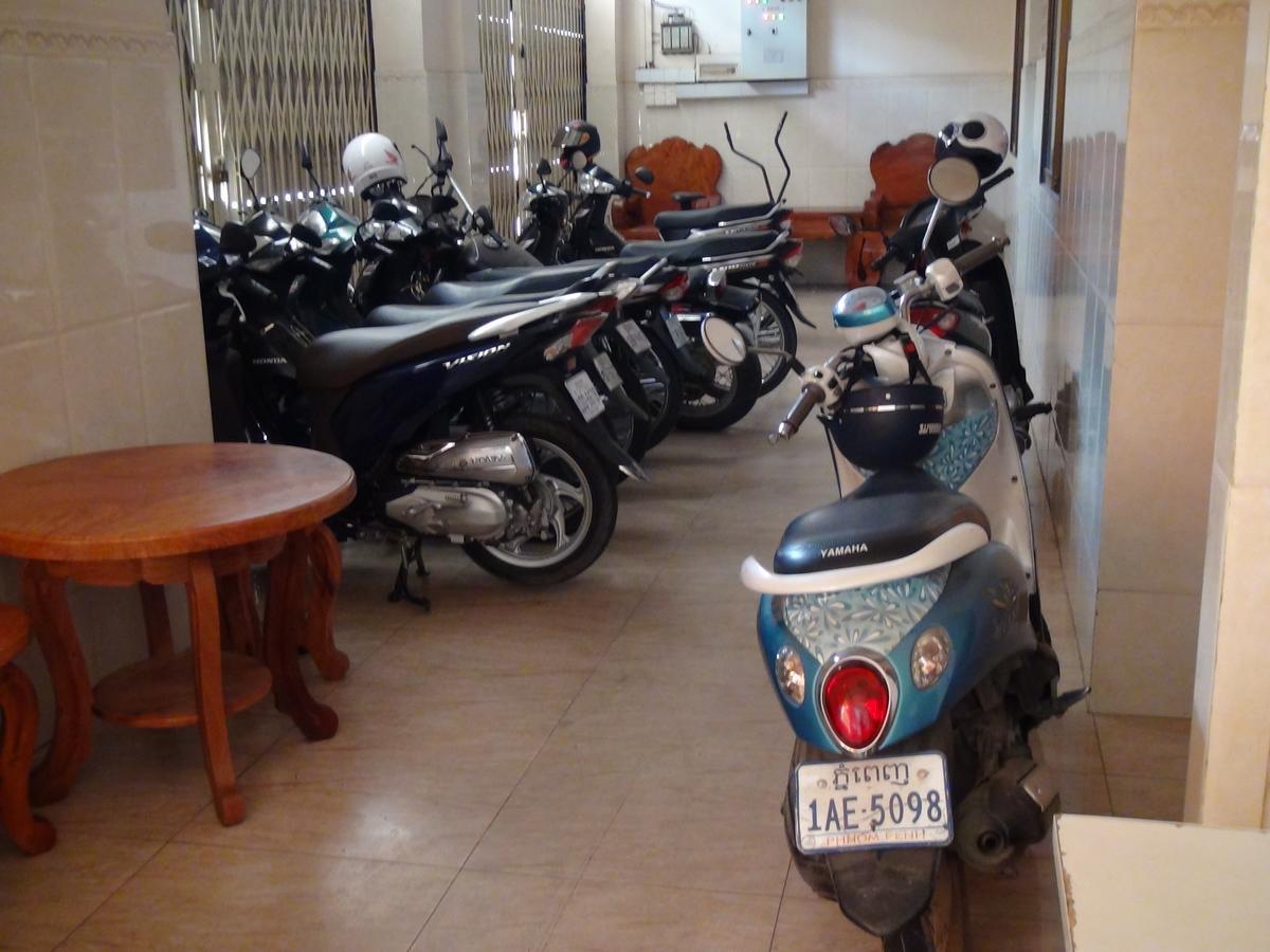 Hong Phann Guest House Phnom Penh Bagian luar foto